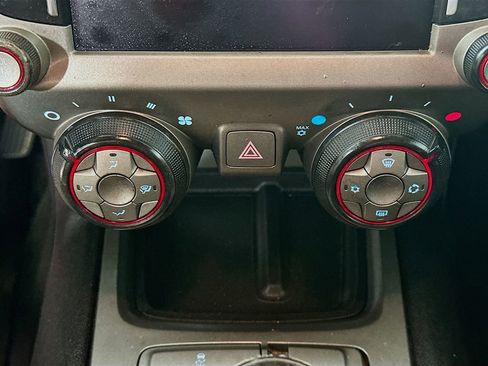Used 2015 Chevrolet Camaro LT w/ Rear Vision Package RWD image 18