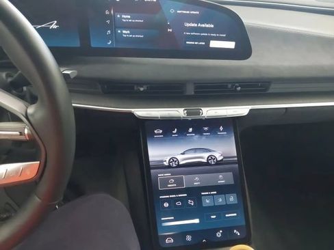Used 2023 Lucid Air Grand Touring AWD/4WD image 10