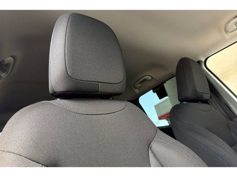 Used 2019 Jeep Renegade Sport w/ Sport Appearance Group AWD/4WD image 18