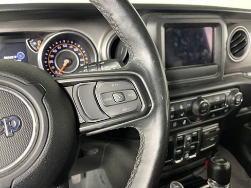 Used 2022 Jeep Wrangler Unlimited Sport AWD/4WD image 19