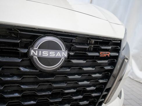 New 2025 Nissan Altima 2.5 SR image 3