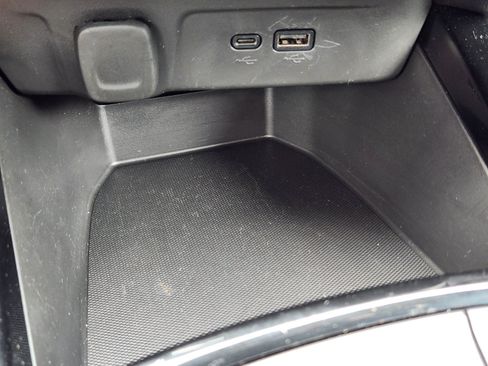 Used 2024 Chevrolet Trax ACTIV w/ Driver Confidence Package FWD image 16