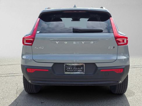 Used 2026 Volvo XC40 B5 Plus w/ Protection Package Premier AWD/4WD image 4