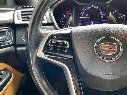 Used 2016 Cadillac SRX Luxury FWD image 10