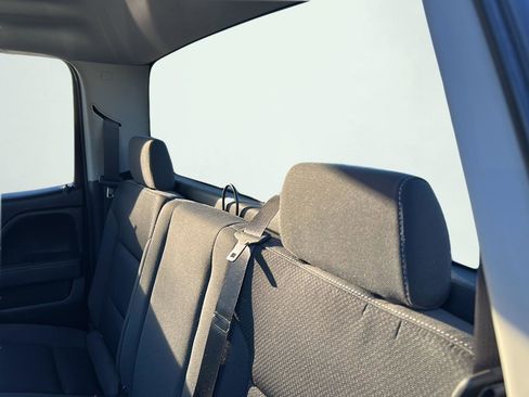 Used 2018 Chevrolet Silverado 1500 LT w/ All Star Edition image 24