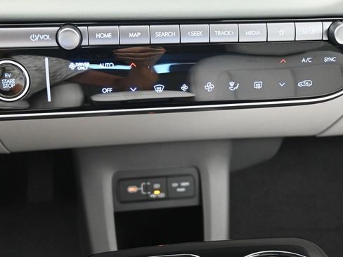 New 2026 Hyundai Ioniq 5 Limited image 34