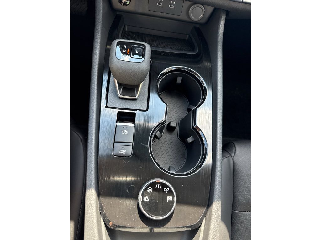 New 2026 Nissan Rogue Dark Armor AWD/4WD image 22