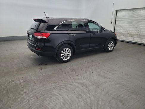 Used 2017 Kia Sorento AWD image 10