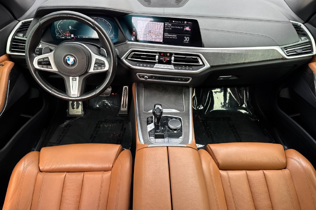 Used 2021 BMW X5 xDrive40i w/ M Sport Package AWD/4WD image 12