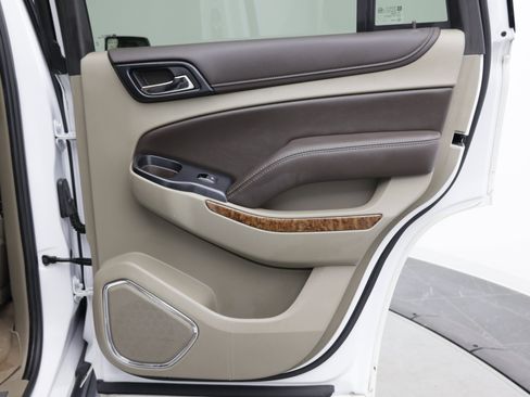 Used 2019 Chevrolet Tahoe Premier RWD image 49
