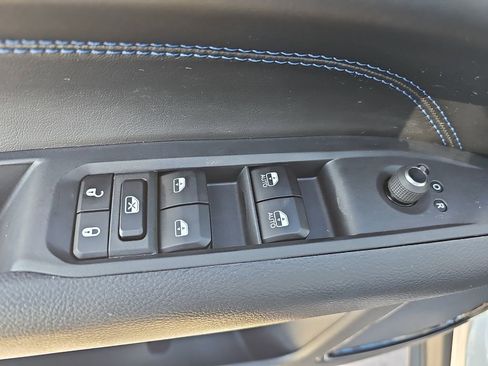 New 2026 Jeep Compass Latitude image 26