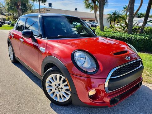 Used 2015 MINI Cooper S FWD image 2
