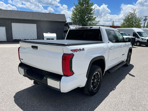 Used 2022 Toyota Tundra SR5 w/ TRD Off-Road Package AWD/4WD image 5