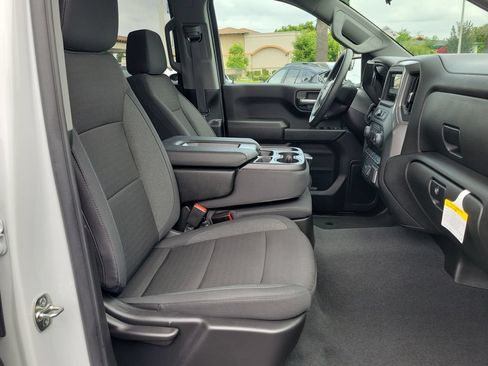 Used 2026 Chevrolet Silverado 1500 Custom RWD image 17
