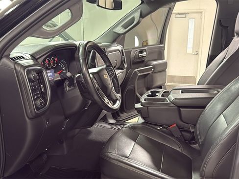 Used 2019 Chevrolet Silverado 1500 LTZ image 12