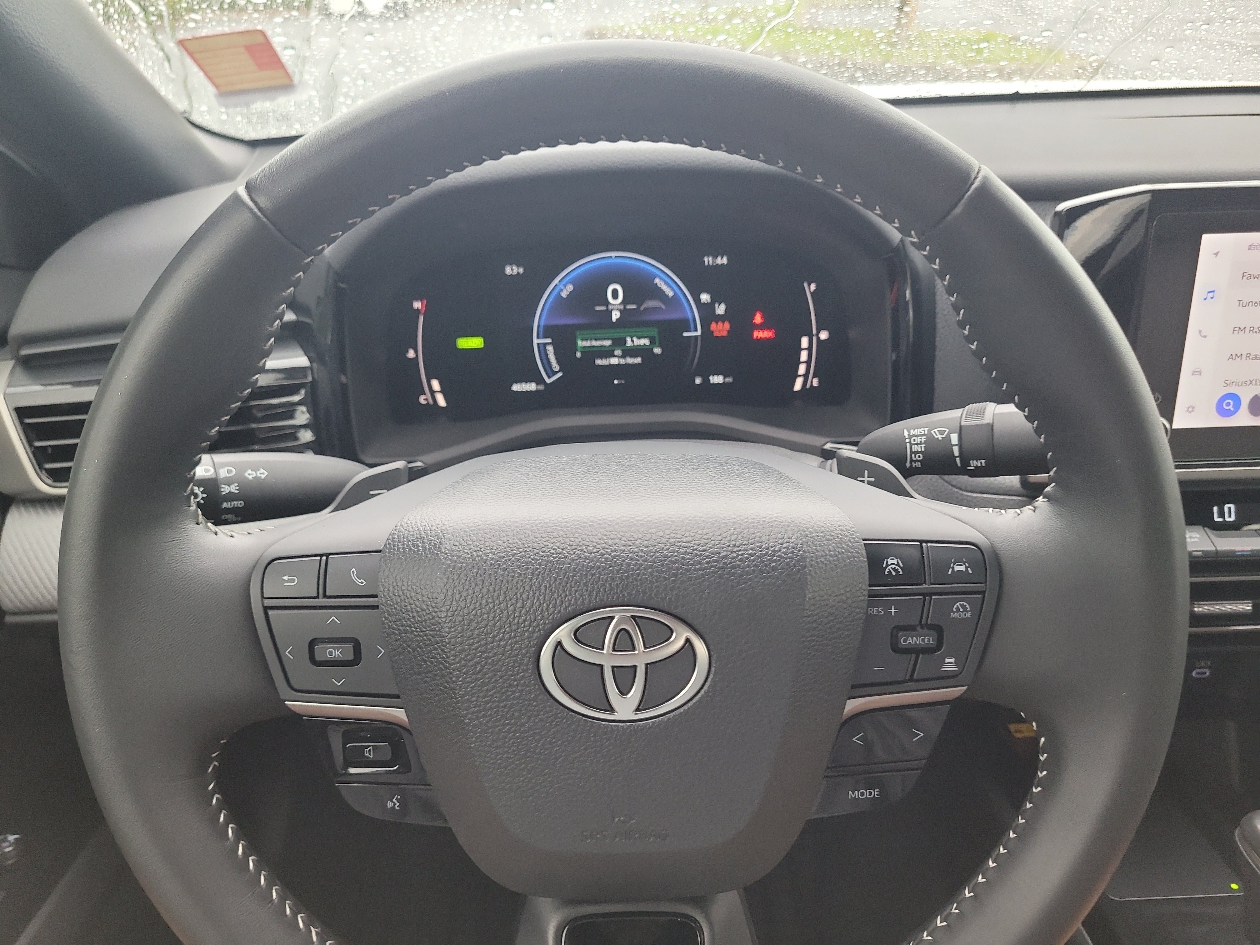 Used 2025 Toyota Camry SE FWD image 28