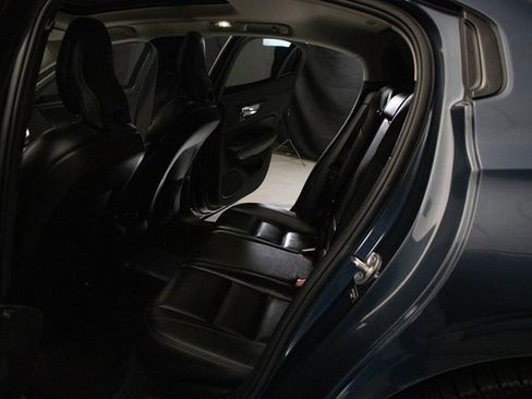 Used 2023 Volvo S60 T8 Plus w/ Climate Package image 20