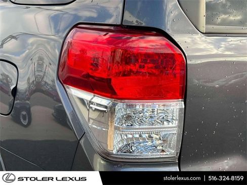 Used 2012 Toyota 4Runner SR5 image 13