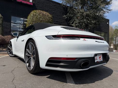 Used 2020 Porsche 911 Carrera S image 18
