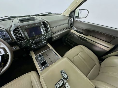 Used 2021 Ford Expedition Limited RWD image 11