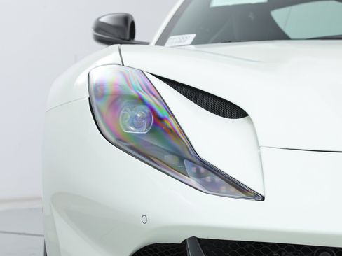 Certified 2019 Ferrari 812 Superfast image 16