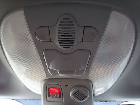 Used 2003 Mercedes-Benz SL 500 image 17