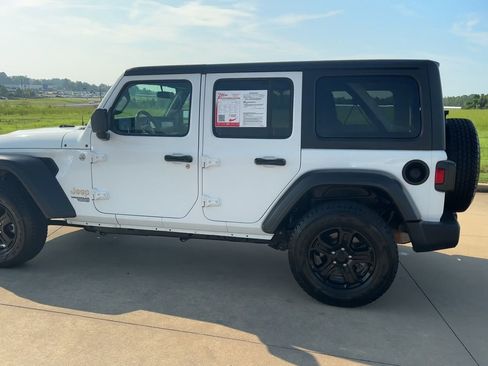 Used 2020 Jeep Wrangler Unlimited Sport S image 6