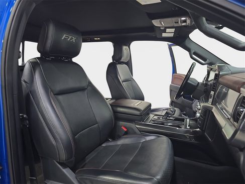 Used 2021 Ford F150 Lariat w/ Equipment Group 502A High image 12