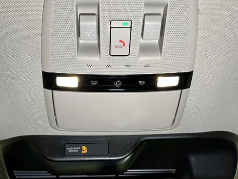 Used 2025 INFINITI QX80 Sensory AWD/4WD image 37