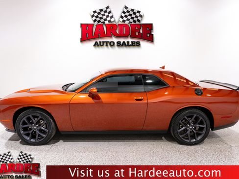 Used 2023 Dodge Challenger SXT w/ Blacktop Package RWD image 1