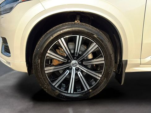Used 2022 Volvo XC90 T6 Inscription w/ Climate Package image 36