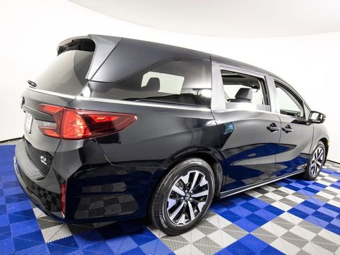 Used 2025 Honda Odyssey EX-L image 5