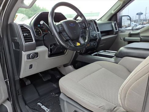 Used 2016 Ford F150 XLT w/ Equipment Group 301A Mid image 13