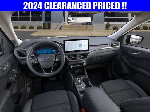 New 2024 Ford Escape SE image 9