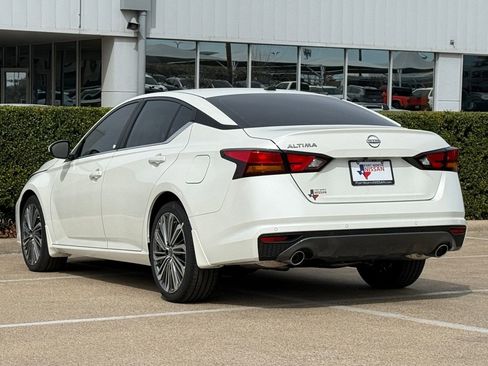 New 2026 Nissan Altima 2.5 SV image 7
