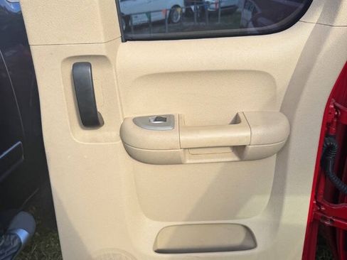 Used 2008 GMC Sierra 1500 SLE w/ Max Trailering Pack AWD/4WD image 19