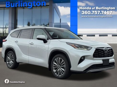 Used 2022 Toyota Highlander Platinum AWD/4WD image 8