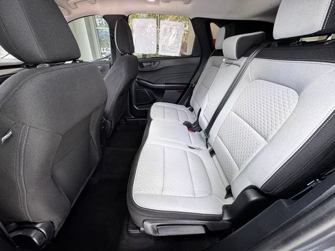Used 2025 Ford Escape Active AWD/4WD image 39