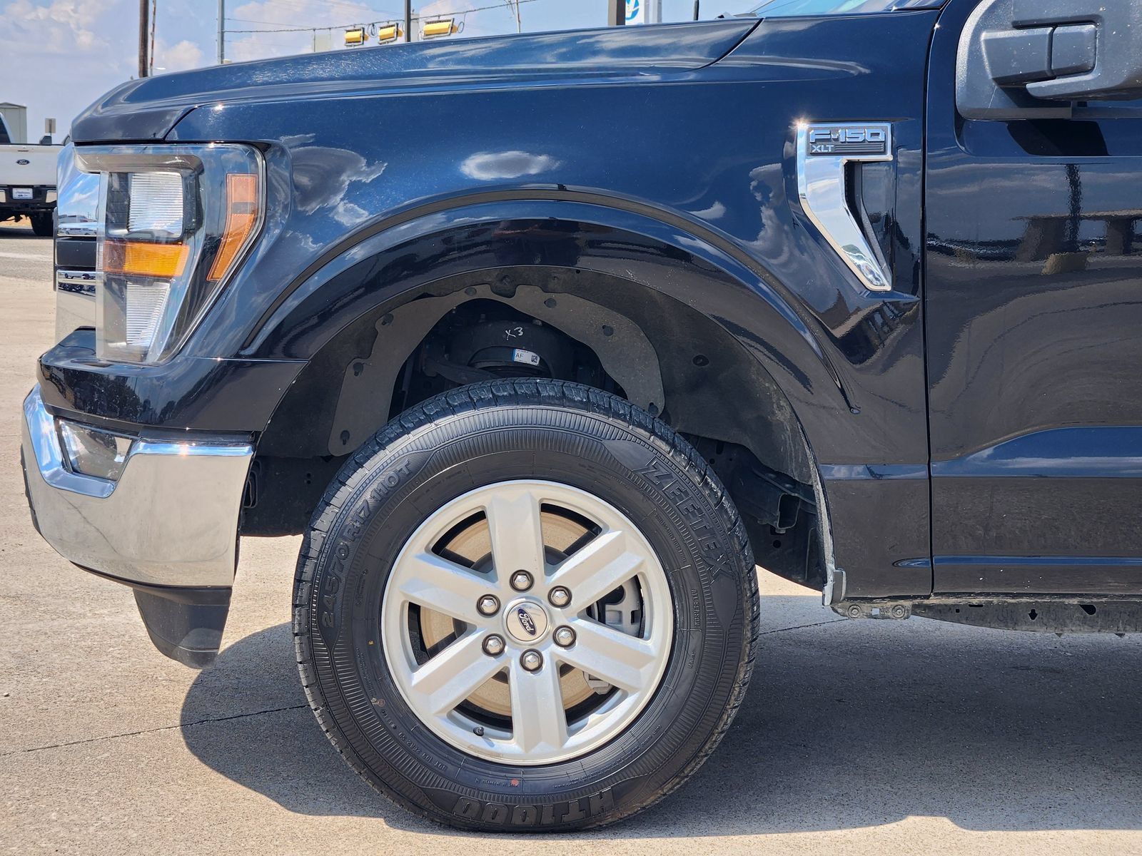 Used 2023 Ford F150 XLT RWD image 9