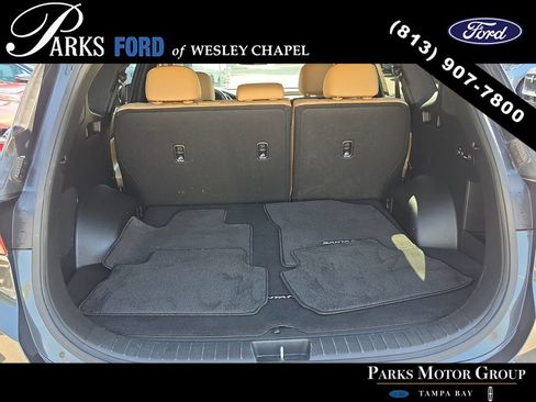 Used 2023 Hyundai Santa Fe Calligraphy w/ Cargo Package AWD/4WD image 8