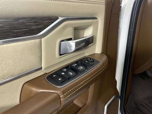 Used 2020 RAM 2500 Laramie w/ Protection Group image 13