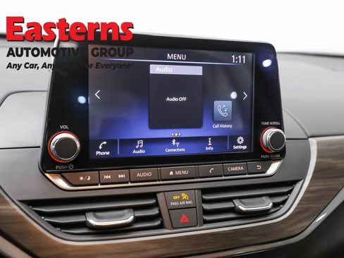 Used 2024 Nissan Altima 2.5 SV image 19