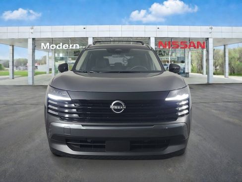 New 2026 Nissan Kicks SV w/ Cold Weather Package FWD image 8