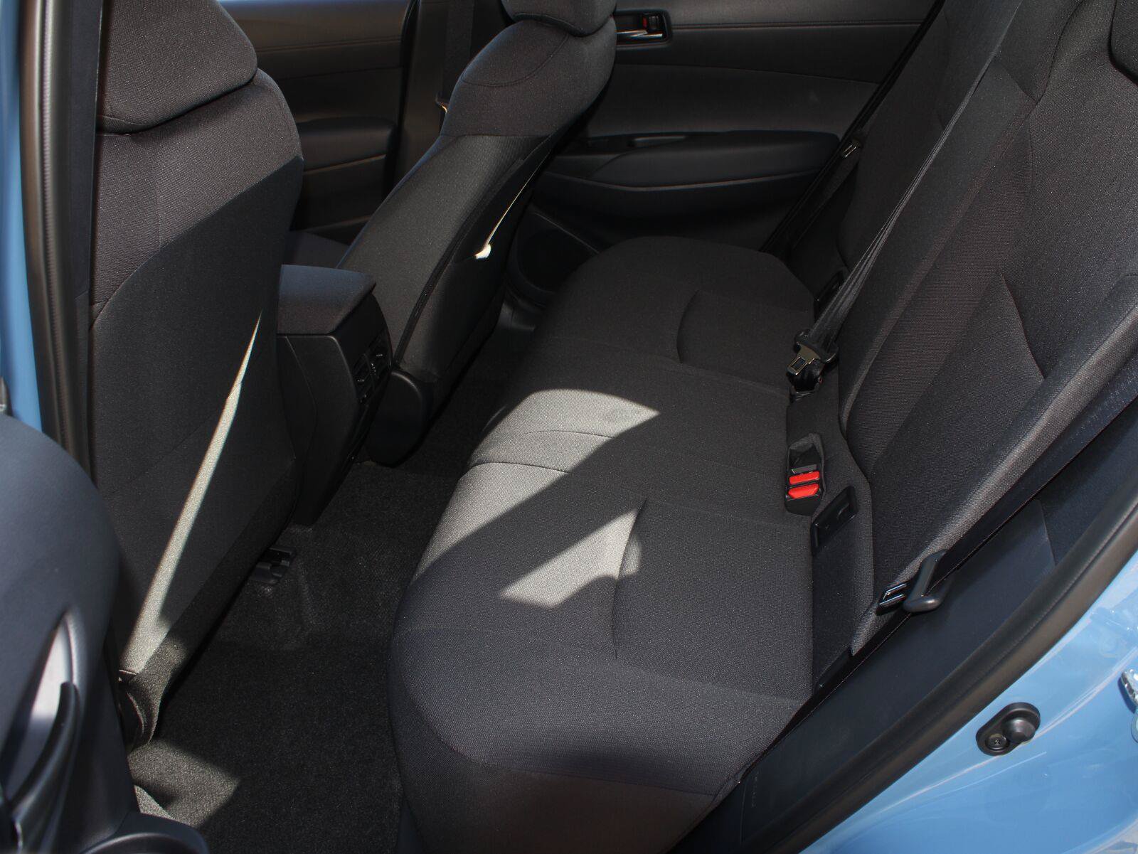 New 2026 Toyota Corolla Cross LE w/ Moonroof Package AWD/4WD image 18