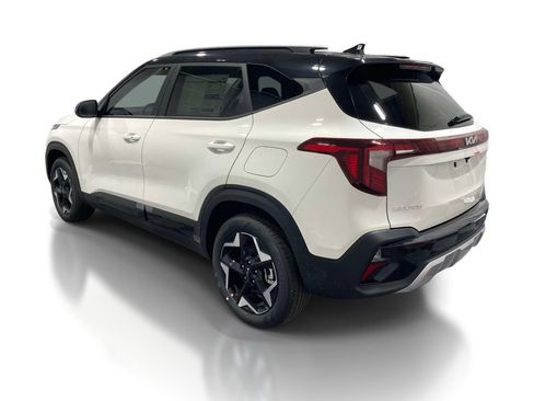 New 2026 Kia Seltos S AWD/4WD image 2
