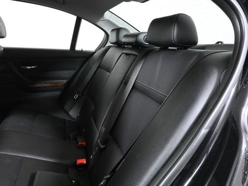 Used 2011 BMW 328i xDrive Sedan AWD/4WD image 6