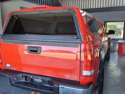 Used 2008 GMC Sierra 1500 W/T w/ Work Truck Preferred Package AWD/4WD image 7