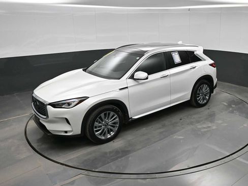 Used 2023 INFINITI QX50 Luxe AWD/4WD image 22