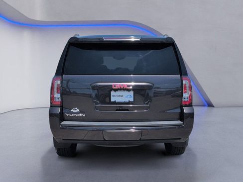 Used 2015 GMC Yukon SLT w/ HD Trailering Package AWD/4WD image 4