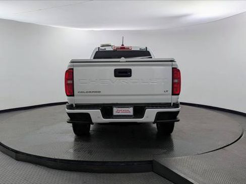 Used 2022 Chevrolet Colorado LT w/ Fleet Safety Package RWD image 7
